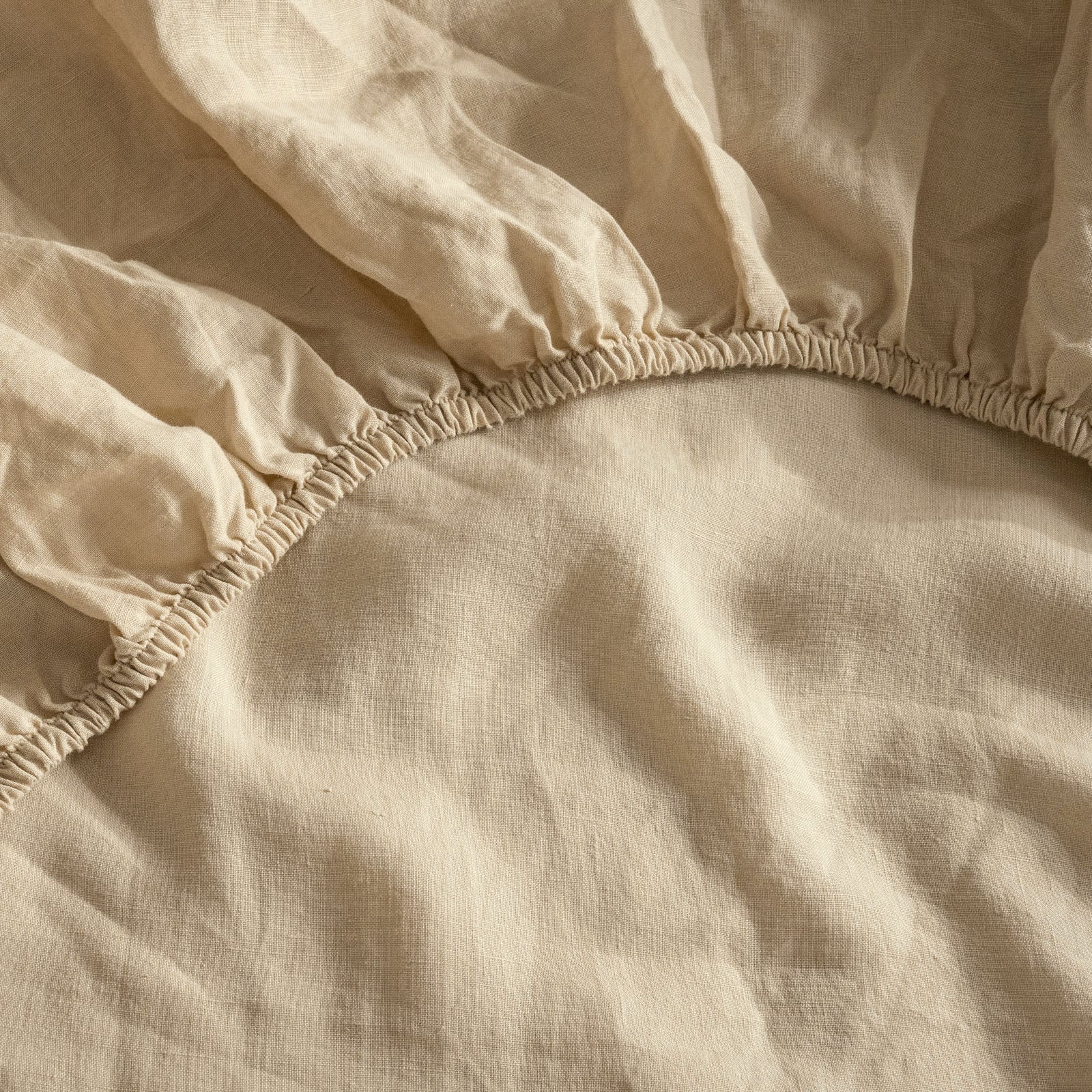 French Flax Linen Fitted Sheet in Creme - Image 4