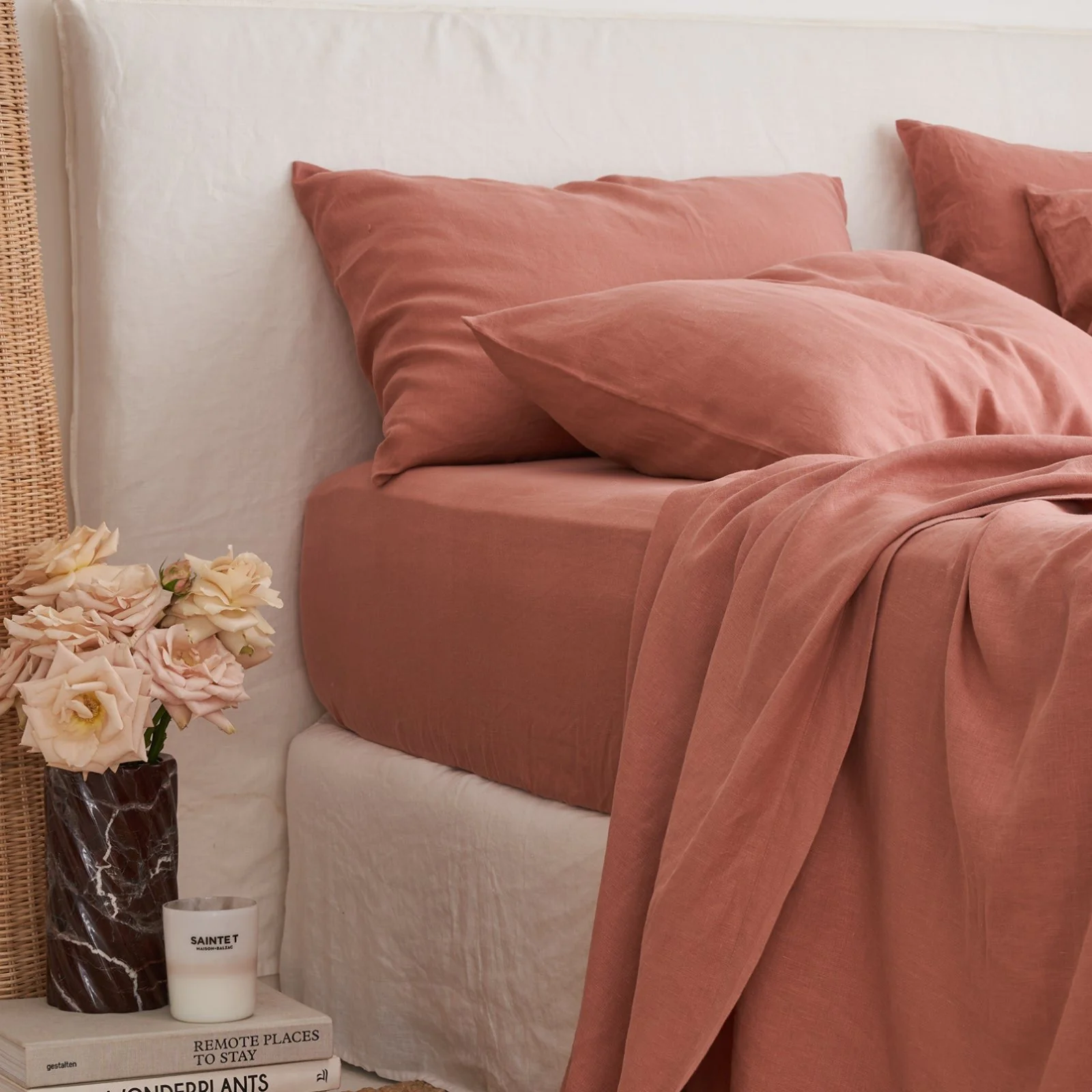 French Flax Linen Fitted Sheet in Rosa - Image 3