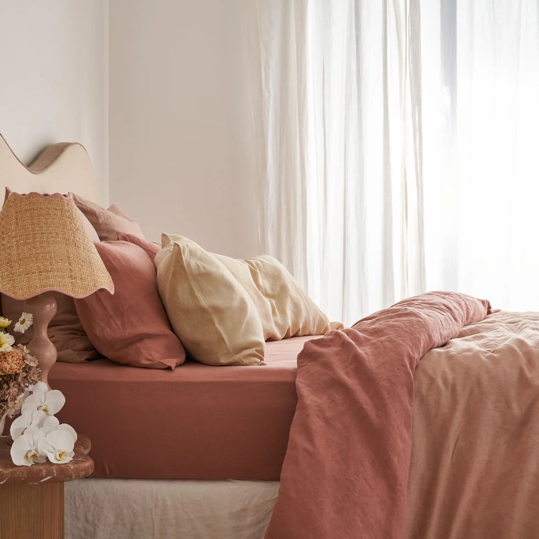 French Flax Linen Fitted Sheet in Rosa - Image 9