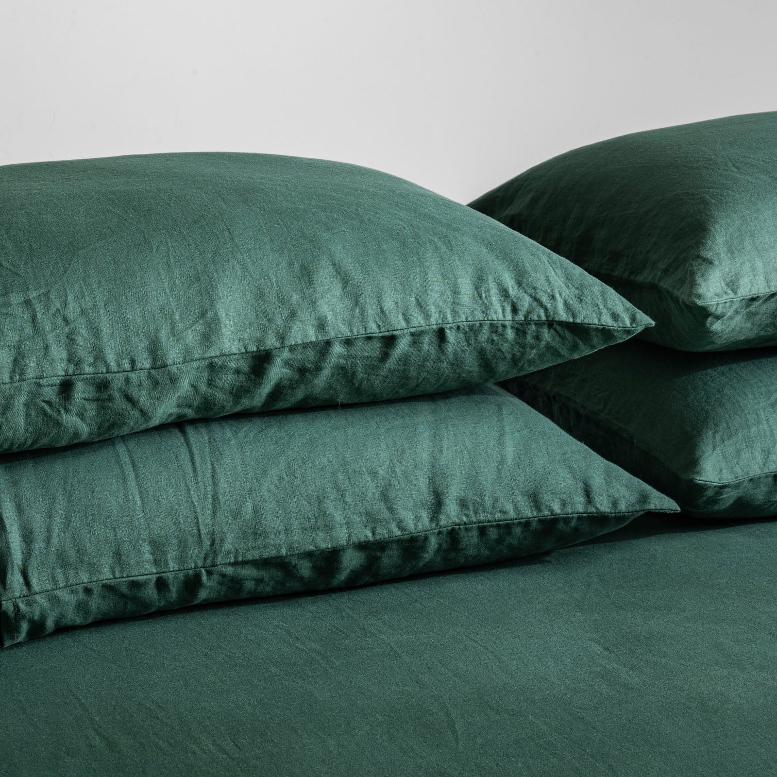 French Flax Linen Pillowcase Set in Jade - Image 3