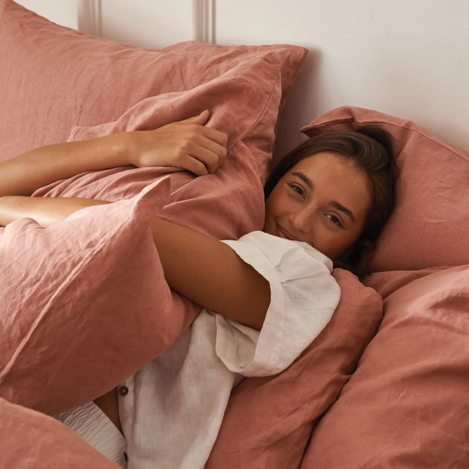 French Flax Linen Pillowcase Set in Rosa - Image 13