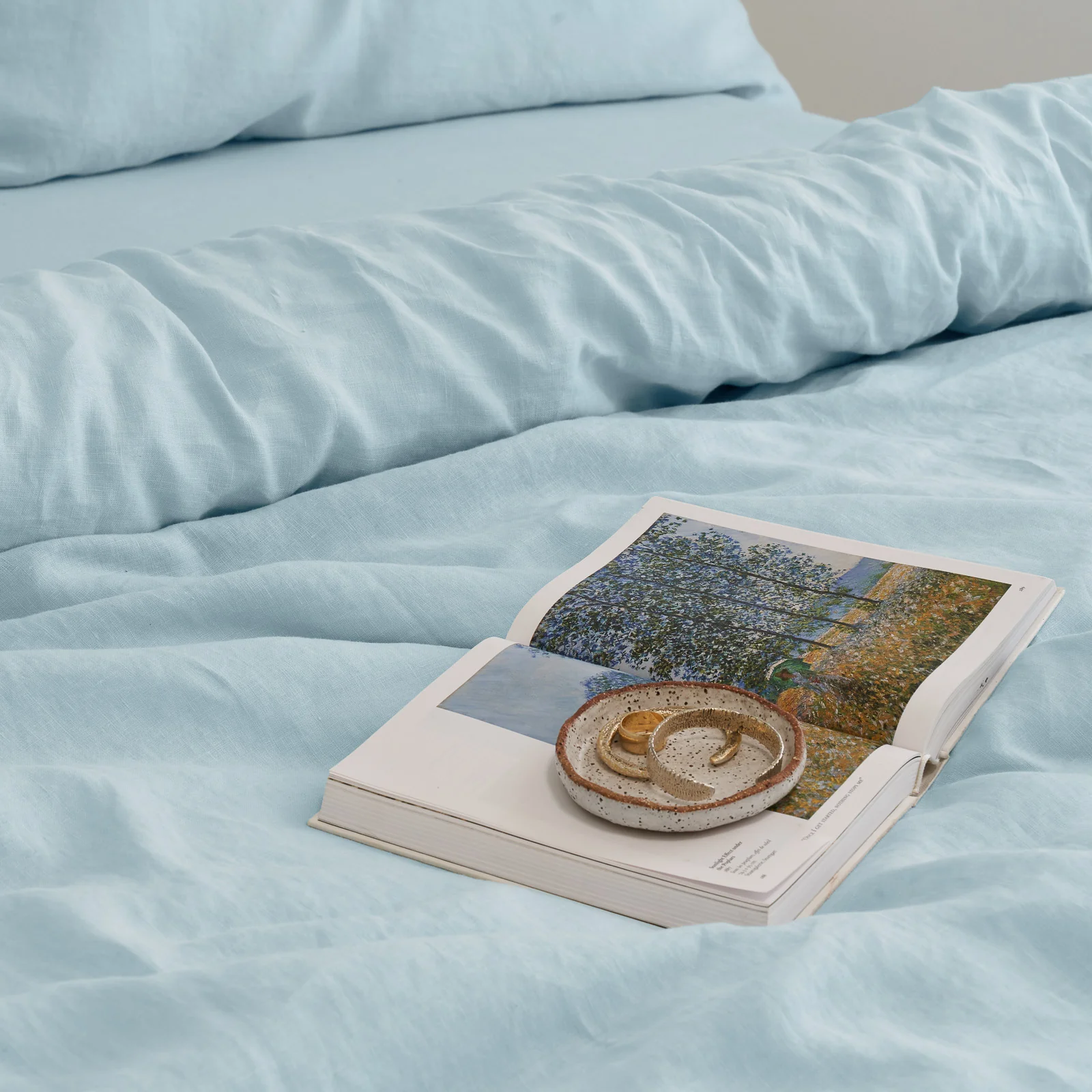 French Flax Linen Quilt Cover Set in Sky Blue - Image 9