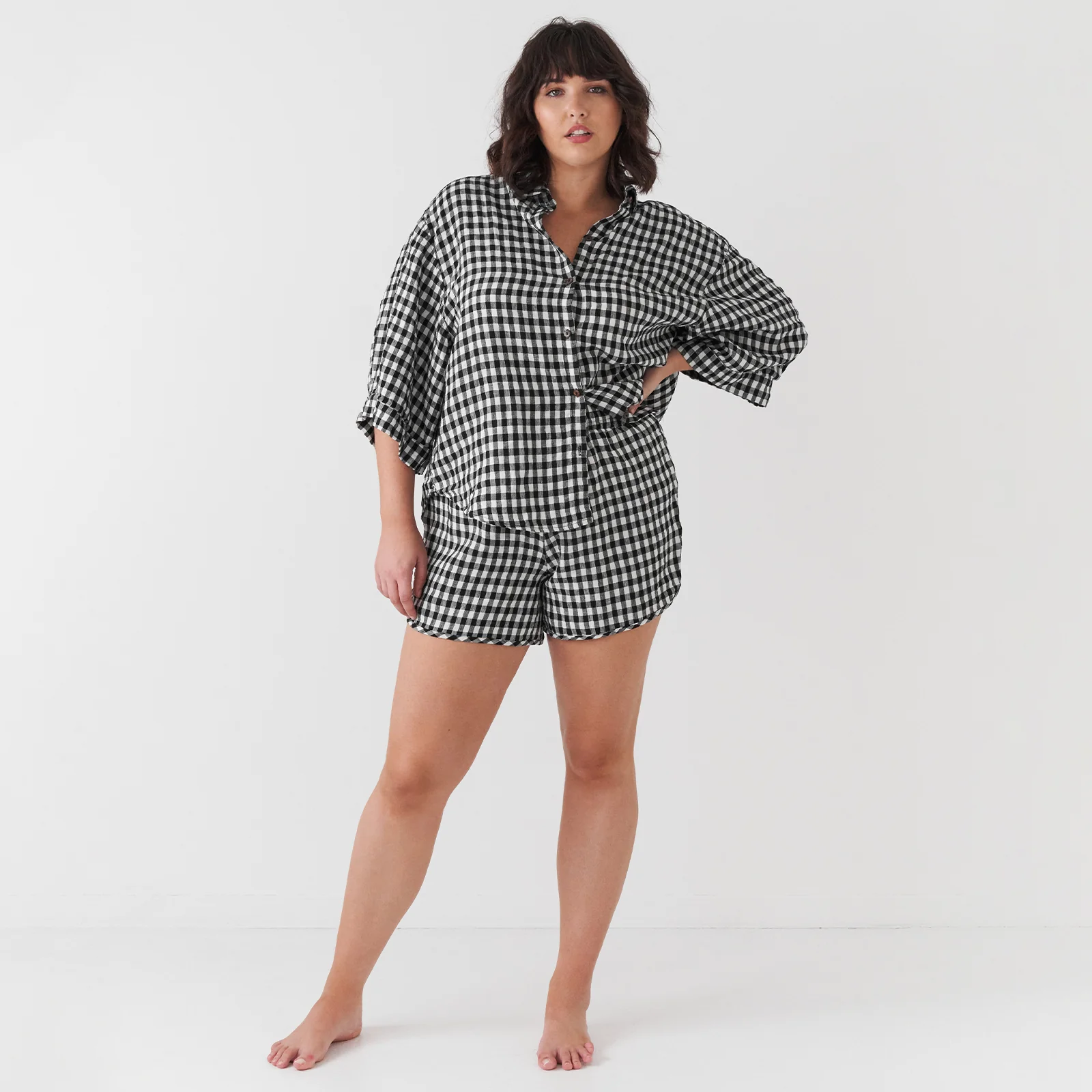 French Flax Linen Relaxed Short in Charcoal Gingham - Image 4