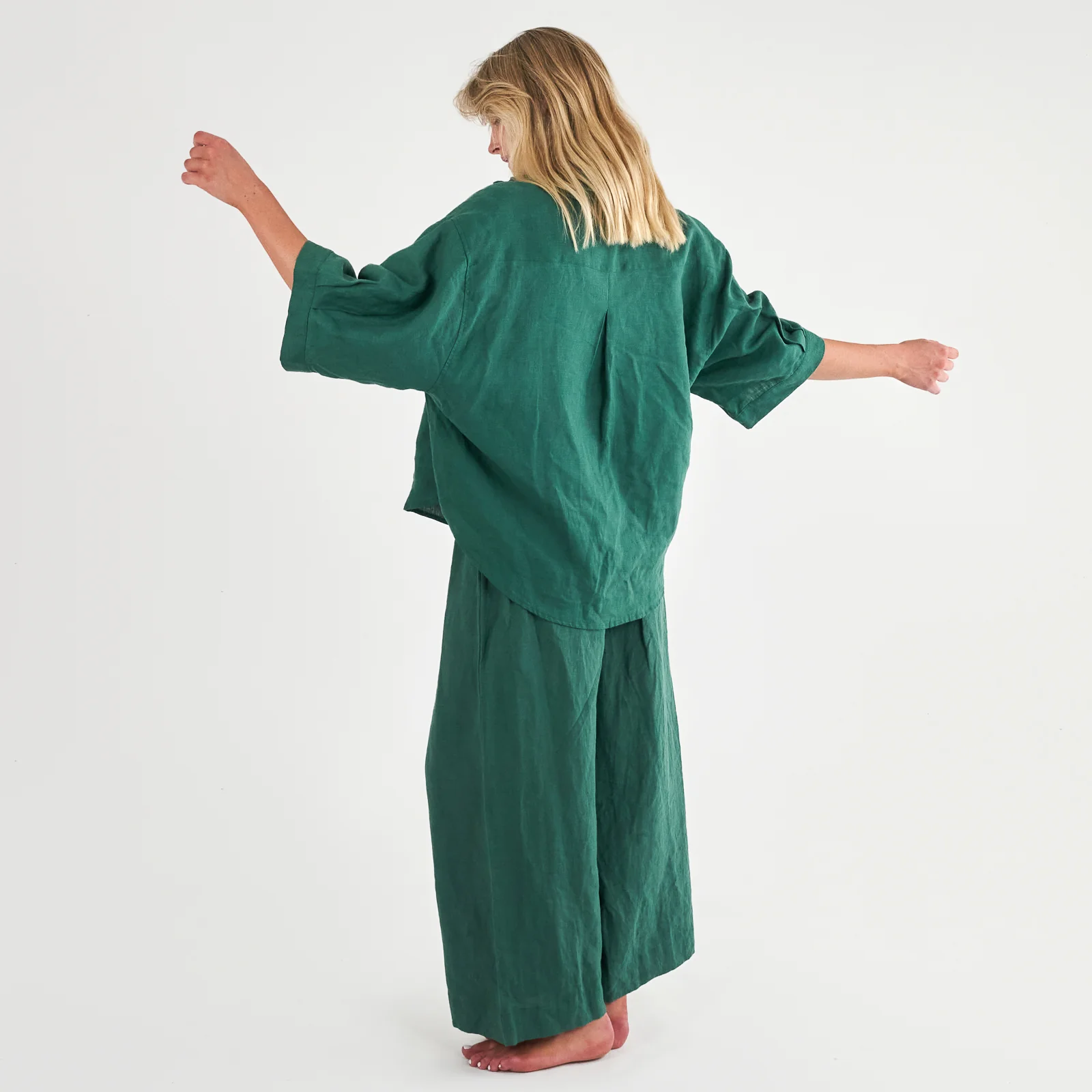 French Flax Linen Ruby Lounge Set in Jade - Image 3