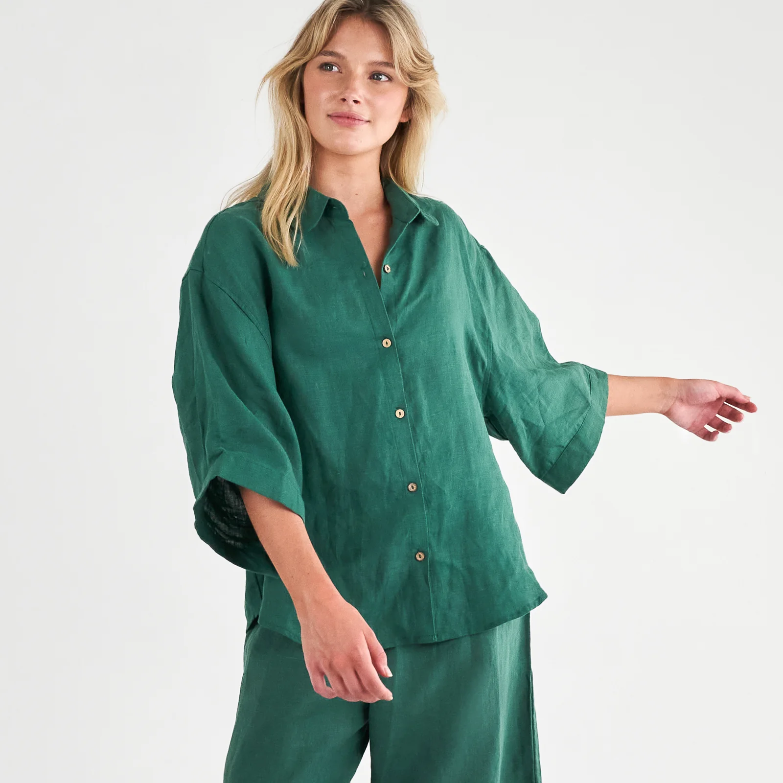 French Flax Linen Ruby Lounge Set in Jade - Image 6