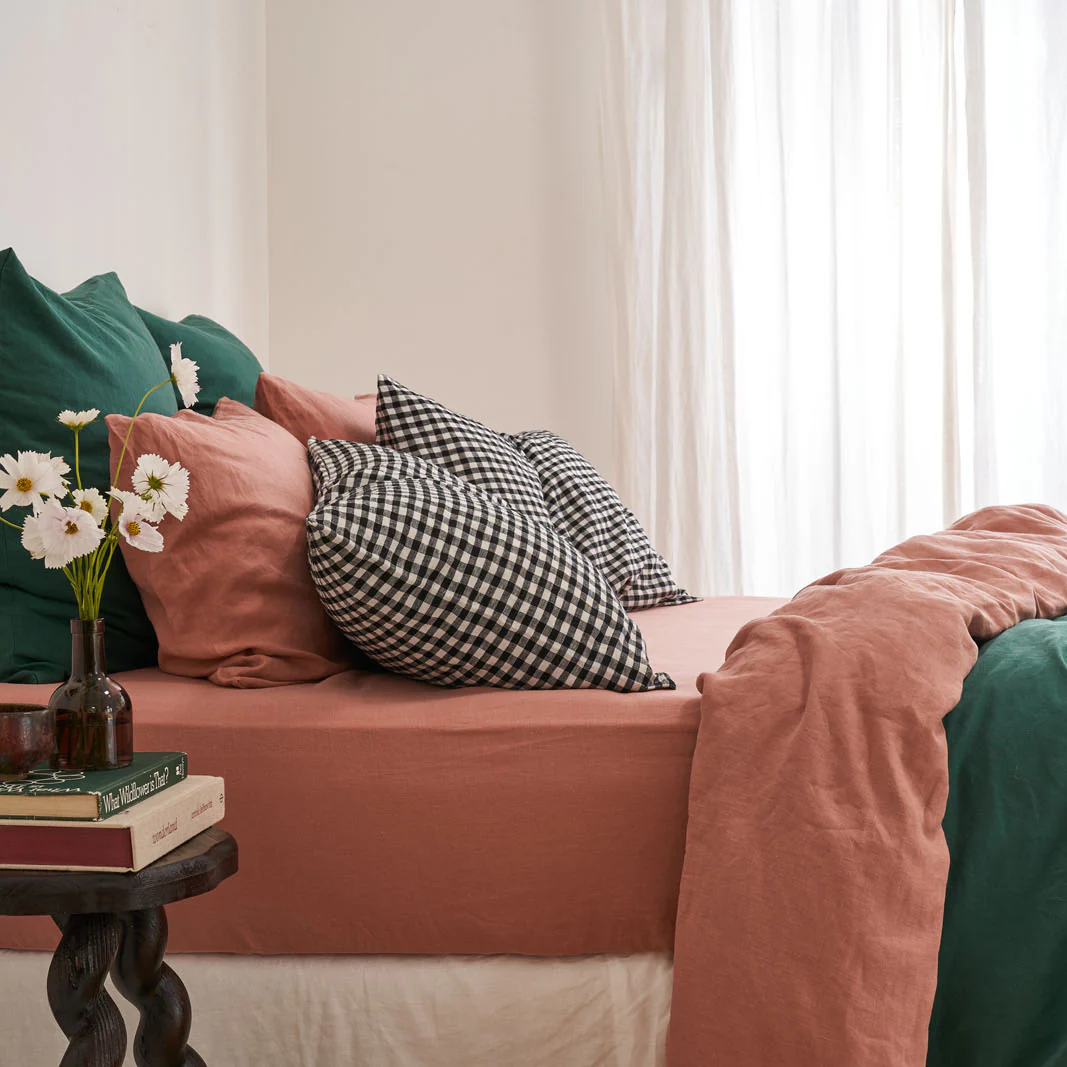 French Flax Linen Sheet Set in Rosa - Image 9