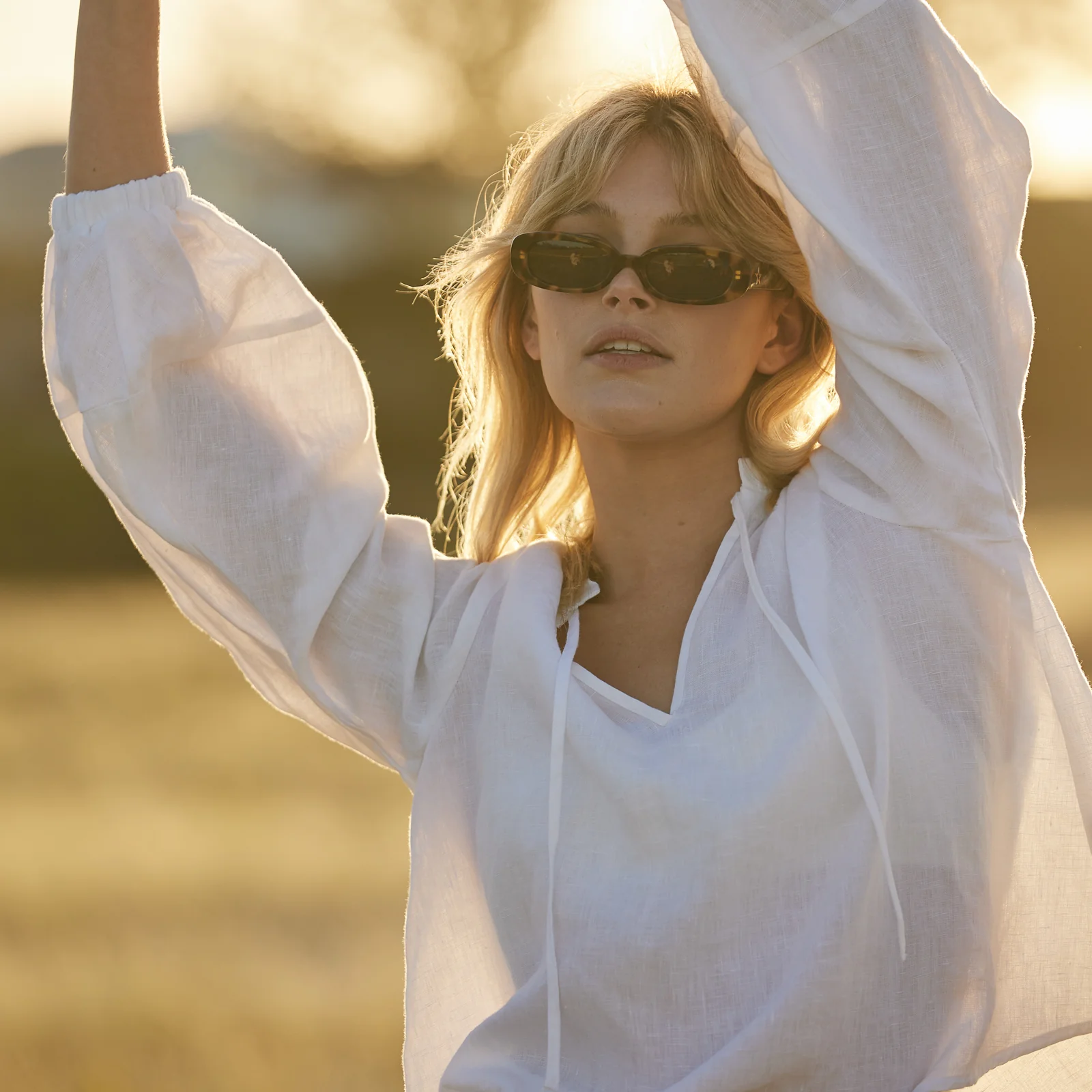 French Flax Linen The Artist Shirt in White - Image 12